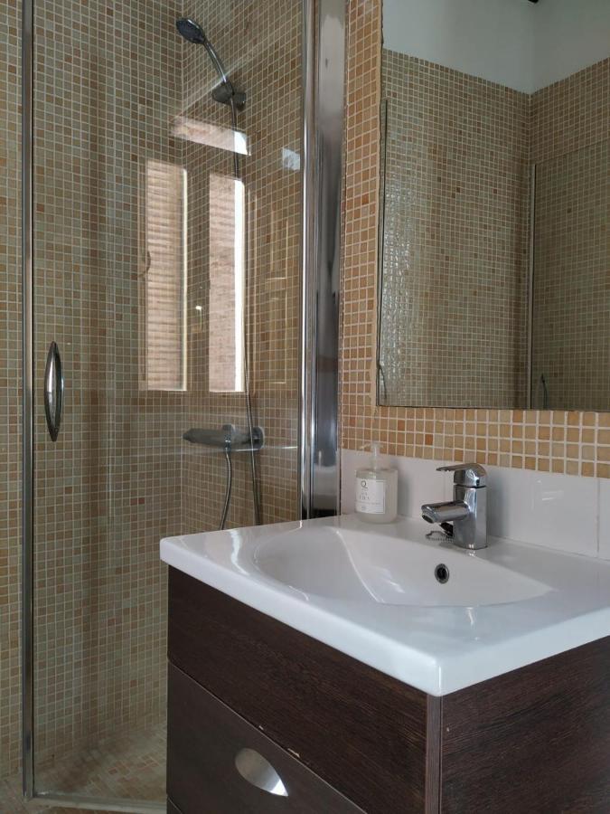 Bonito Apartamento Con Encanto En Casco Antiguo Ron 7 Valenciayole Apartamento Exterior foto
