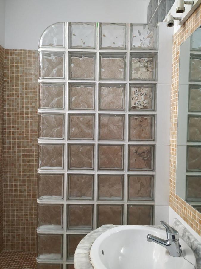 Bonito Apartamento Con Encanto En Casco Antiguo Ron 7 Valenciayole Apartamento Exterior foto